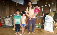 Vợ bầu, con dại tuyệt vọng ngóng tin cha trên giường bệnh