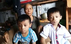 Mẹ u não, cha gãy cột sống, 2 con thơ bơ vơ