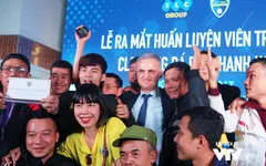 Toàn cảnh buổi ra mắt tân HLV Mihail Marian Cucchiaroni của CLB FLC Thanh Hóa