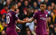 Aguero - Gabriel Jesus: Pep Guardiola không muốn chọn!