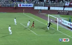 VIDEO: Văn Thanh sút xa khiến thủ môn ĐT Jordan cản phá vất vả