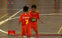 Câu chuyện về 2 cầu thủ nhi đồng dân tộc Stiêng