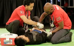VĐV Việt Nam gặp sự cố đáng tiếc trong trận chung kết Pencak Silat