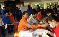 Hàng nghìn CBCNV tham gia Tuần lễ hồng
