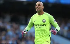 "Cái bóng" của Kepa Arrizabalaga nói gì khi HLV Sarri áp lệnh trừng phạt?