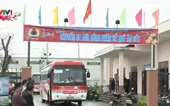 Chuyến xe công nhân - Chuyến xe chở niềm vui sum vầy