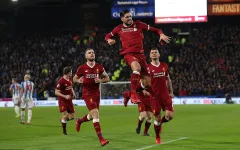 Vòng 25 giải Ngoại Hạng Anh: Liverpool dễ dàng giành 3 điểm trước Huddersfield