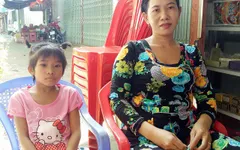 Chồng bỏ đi, vợ nghèo khốn đốn lo không cứu nổi con gái ung thư máu