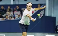 Vượt qua Bautista Agut, Roger Federer vào tứ kết Thượng Hải Masters 2018