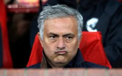 Lộ diện "thủ phạm" không ai ngờ tới muốn Mourinho bị đá văng khỏi Man Utd