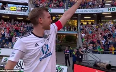 Per Mertesacker giải nghệ sau trận cầu 19 bàn thắng