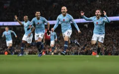 ĐHTB vòng 12 Ngoại hạng Anh: Ngập sắc xanh thành Manchester