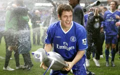 Joe Cole treo giày, theo nghiệp HLV