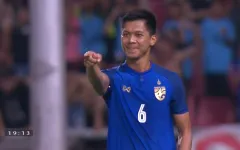 VIDEO: Xem lại bàn thắng mở tỉ số của ĐT Thái Lan vào lưới ĐT Singapore