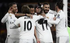 Kết quả Champions League rạng sáng 28/11: Juventus và Man Utd thắng tối thiểu, Real đánh bại Roma trên sân khách