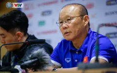 HLV Park Hang Seo tiết lộ sẽ mang 24 cầu thủ ĐT Việt Nam dự Asian Cup 2018