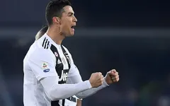 Lao vào từ băng ghế dự bị, Ronaldo cứu rỗi Juventus