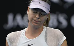 Maria Sharapova cay đắng dừng bước ngay vòng đầu tiên tại Qatar Open 2018