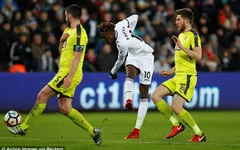 Sao ghi bàn tằng tằng ở Chelsea “chê” không khoác áo ĐT Anh