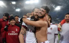 Kết quả bóng đá châu Âu rạng sáng ngày 01/03: AC Milan chiến thắng nghẹt thở, Tottenham đè bẹp đội hạng 3