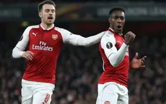 Pha ăn vạ của Welbeck gây bão cộng đồng mạng
