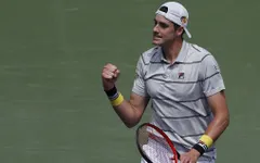 Tứ kết Miami mở rộng 2018: Isner thắng dễ Chung Hyeon