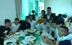 Sao Hoàng Anh Gia Lai hào hứng dự đám cưới đồng đội