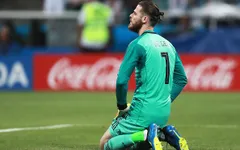 Hierro ra sức bảo vệ, De Gea tự tin trở lại