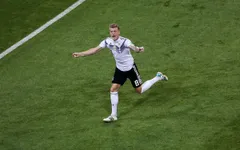 Chấm điểm Đức 2-1 Thụy Điển: Kroos từ tội đồ hóa người hùng phút 90+5