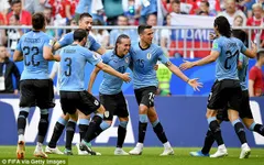 KẾT QUẢ FIFA World Cup™ 2018: Thắng ấn tượng ĐT Nga, ĐT Uruguay giành ngôi nhất bảng A