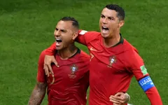 Kết thúc bảng A và B FIFA World Cup™ 2018: Mất ngôi đầu, Bồ Đào Nha đụng độ cựu vương