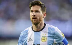 ĐT Argentina mang theo… 3 tấn thực phẩm tới Nga