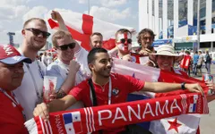 Hãy chơi bóng như... Panama!