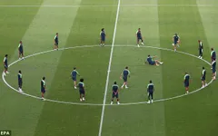 Brazil tổn thất lớn trước cuộc đối đầu với Mexico