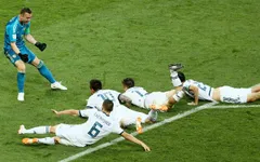 Chấm điểm Tây Ban Nha 1-1 Nga (pen 3-4): Ngả mũ với bản lĩnh của Akinfeev và các đồng đội