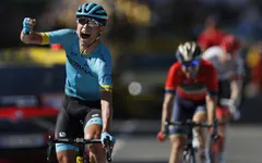 Chặng 15 Tour de France: Magnus Cort Nielsen giành chiến thắng chặng đầu tiên