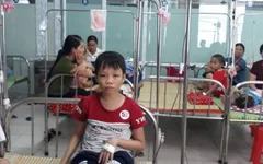 Cậu bé 15 tuổi bị bệnh tan máu bẩm sinh, viêm gan C cần được giúp đỡ