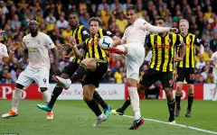 Hậu vệ Man Utd lọt top 6 bàn thắng đẹp nhất vòng 5 Ngoại hạng Anh