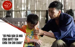 Người mẹ nghèo đau xót bán nhà chữa bệnh tim cho con
