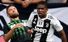 Đã có án phạt cho hành vi phi thể thao của Douglas Costa