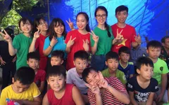 Đoàn đại biểu SSEAYP Việt Nam mang niềm vui tới bệnh nhân và trẻ em cơ nhỡ