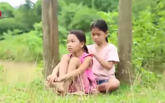 Cặp lá yêu thương: Nhà có hai cô con gái
