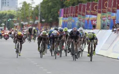 Giải xe đạp quốc tế VTV Cup Tôn Hoa Sen 2018: Ronald Oranza (Philippine Navy) về nhất chặng 3