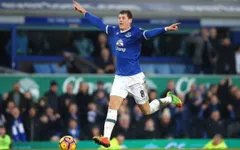 Barkley mang dáng dấp của Terry, Lampard nên được Chelsea mua về