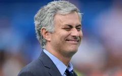 Sau Alexis Sanchez, Man Utd lại đón tin cực vui