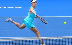 Giải quần vợt Sydney International: Muguruza, Radwanska thẳng tiến