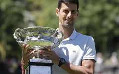 Djokovic sắp qua mặt kỷ lục gia Federer về số danh hiệu