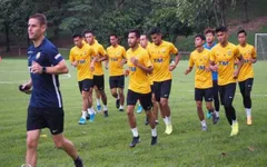 ĐT Malaysia chỉ có 12 cầu thủ đang tập luyện chuẩn bị cho trận gặp Thái Lan