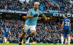 Lập hat-trick vào lưới Chelsea, Aguero sánh ngang huyền thoại Shearer