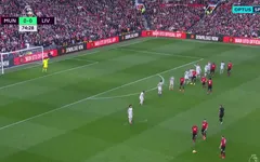 VIDEO Matip giúp Man Utd ghi bàn vào lưới Liverpool và cái kết